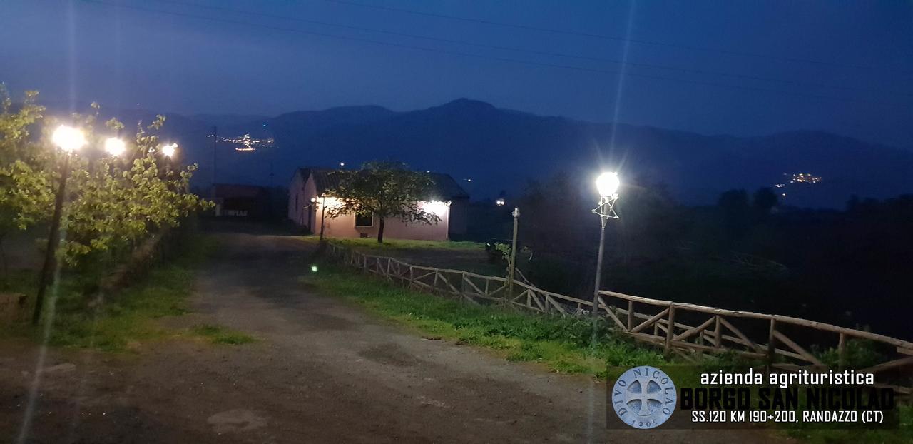 Agriturismo Borgo San Nicolao รานดัซโซ ภายนอก รูปภาพ