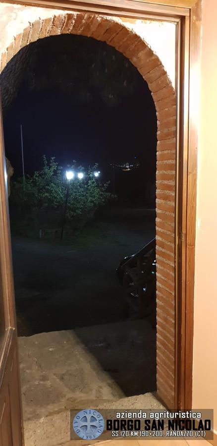 Agriturismo Borgo San Nicolao รานดัซโซ ภายนอก รูปภาพ